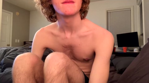 blonde_boi99  28-02-2023